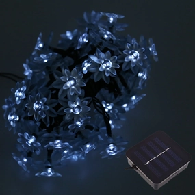 50 LEDs Solar Powered Lotus Flower