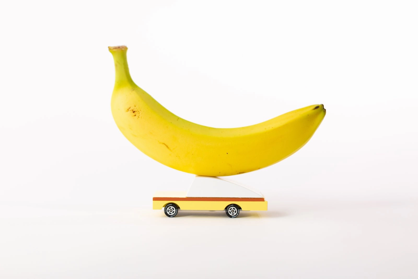 B.Nana Toy Car