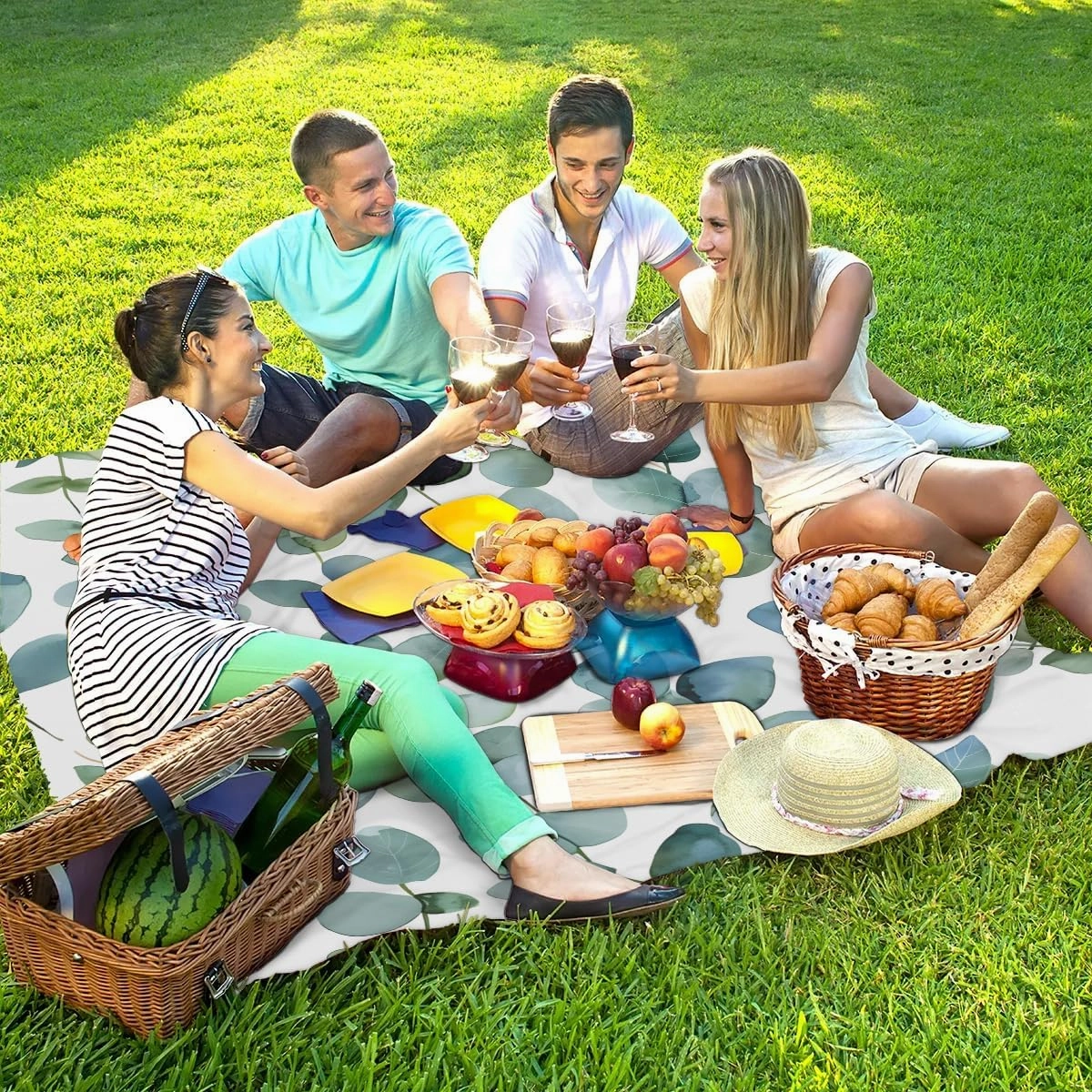 Beach Blanket, Eucalyptus Leaf Sandproof Beach Mat, Waterproof Quick Drying Sand Free Mat with 4 x Ground Spikes for Outdoor Travel Camping Hiking, Sage Green Spring 68 x 59 in