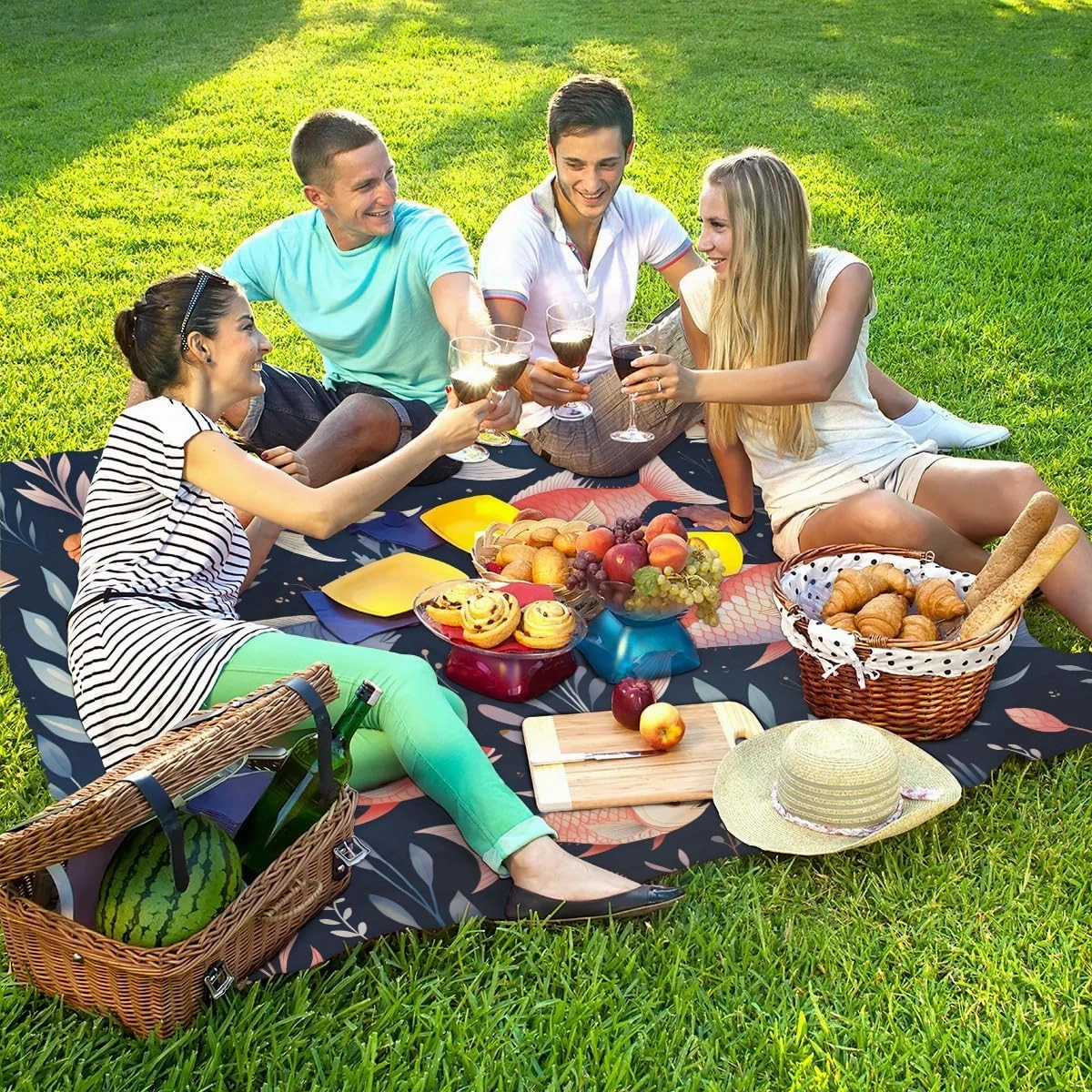Beach Blanket, Ocean Fish Sandproof Beach Mat, Waterproof Quick Drying Sand Free Mat with 4 x Ground Spikes for Outdoor Travel Camping Hiking, Tropical Fish 68 x 59 in