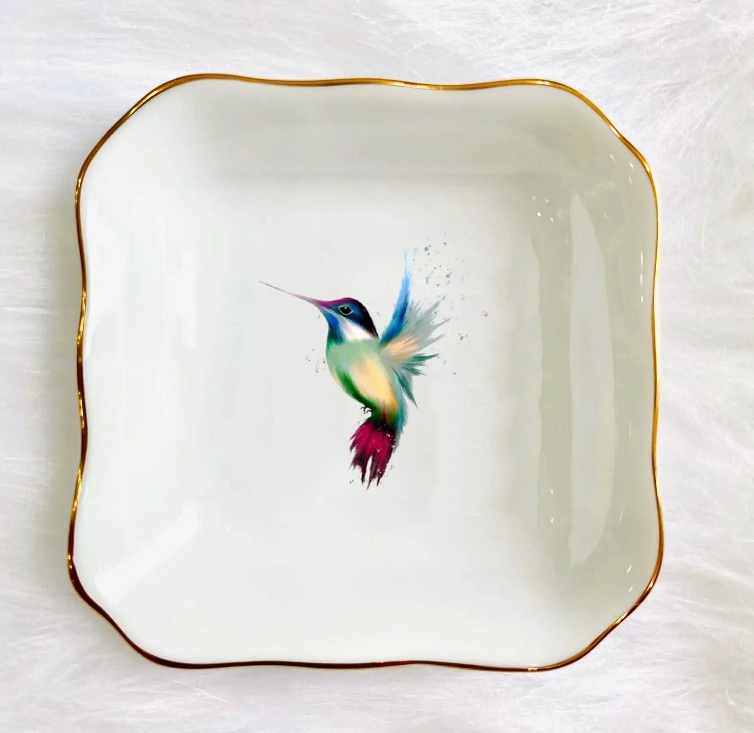 Ceramic Hummingbird Jewelry Holder, Hummingbird Gifts for Women, Dragonfly Dish, Bird Ring Holder, Butterfly Dishes, Gift for Mom, Daughter, Sister, Friend (Red Hummingbird)