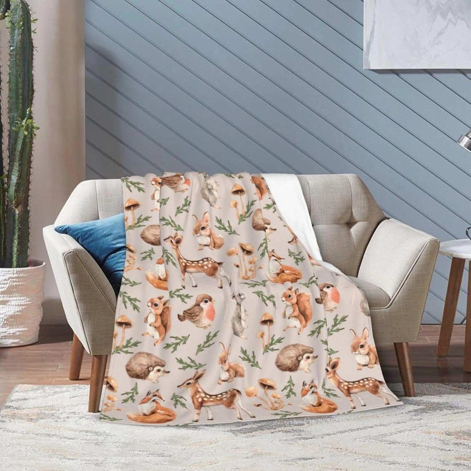 Cute Forest Animals Bed Blanket Ultra Soft Squirrel Mouse Deer Fox Hare Hedgehog and Birds Throw Blanket All Season Warm Light Weight Cozy Plush Blankets for Home Bedroom Sofa Travel, 50"X60"