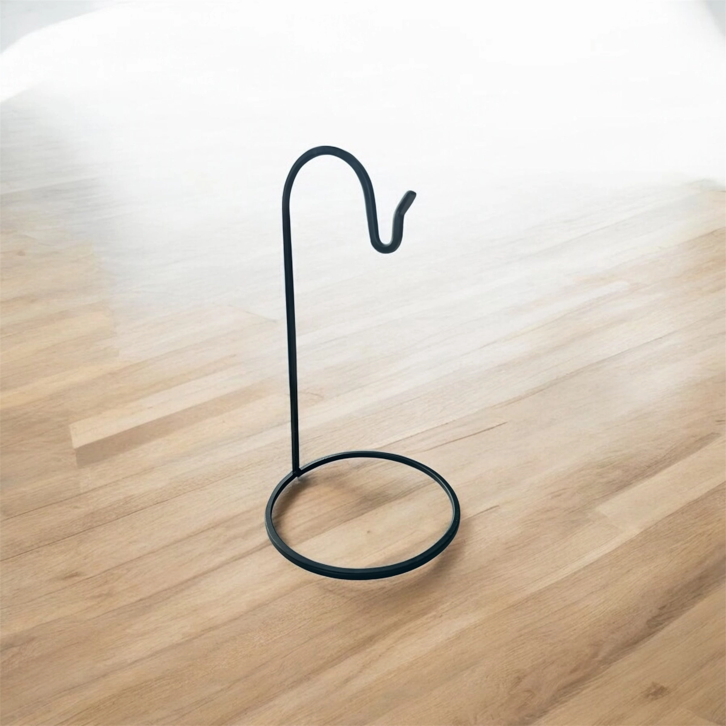 Lantern Stand