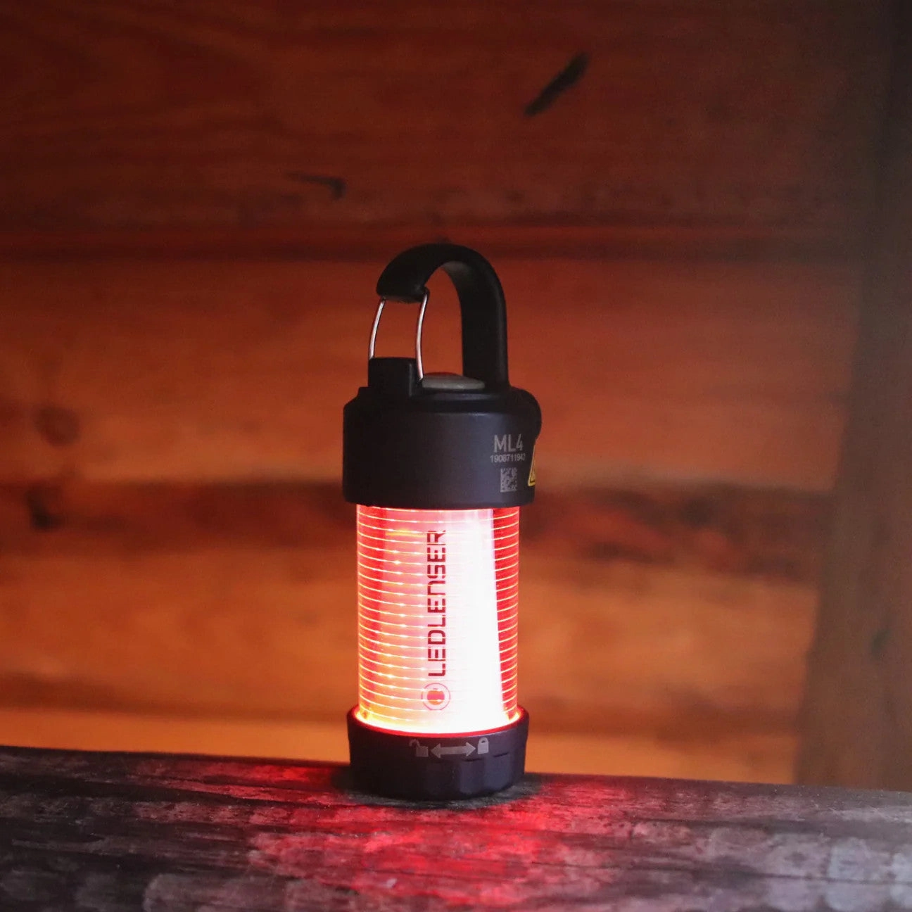 LEDLENSER ML4 300LM Micro Prism Technology Ultra-Compact Lantern