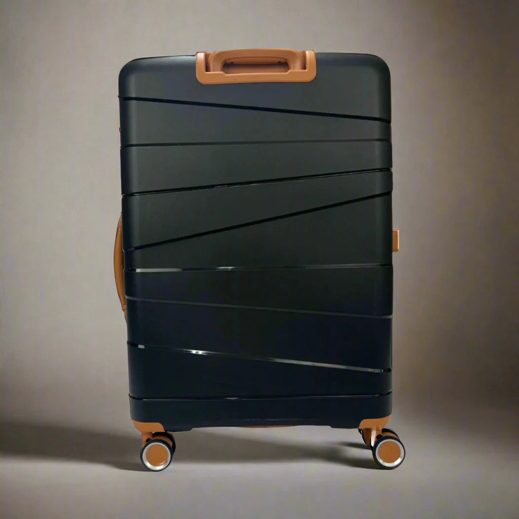 Lieber's Luggage Legacy Expandable 28" Hardside Spinner - Black