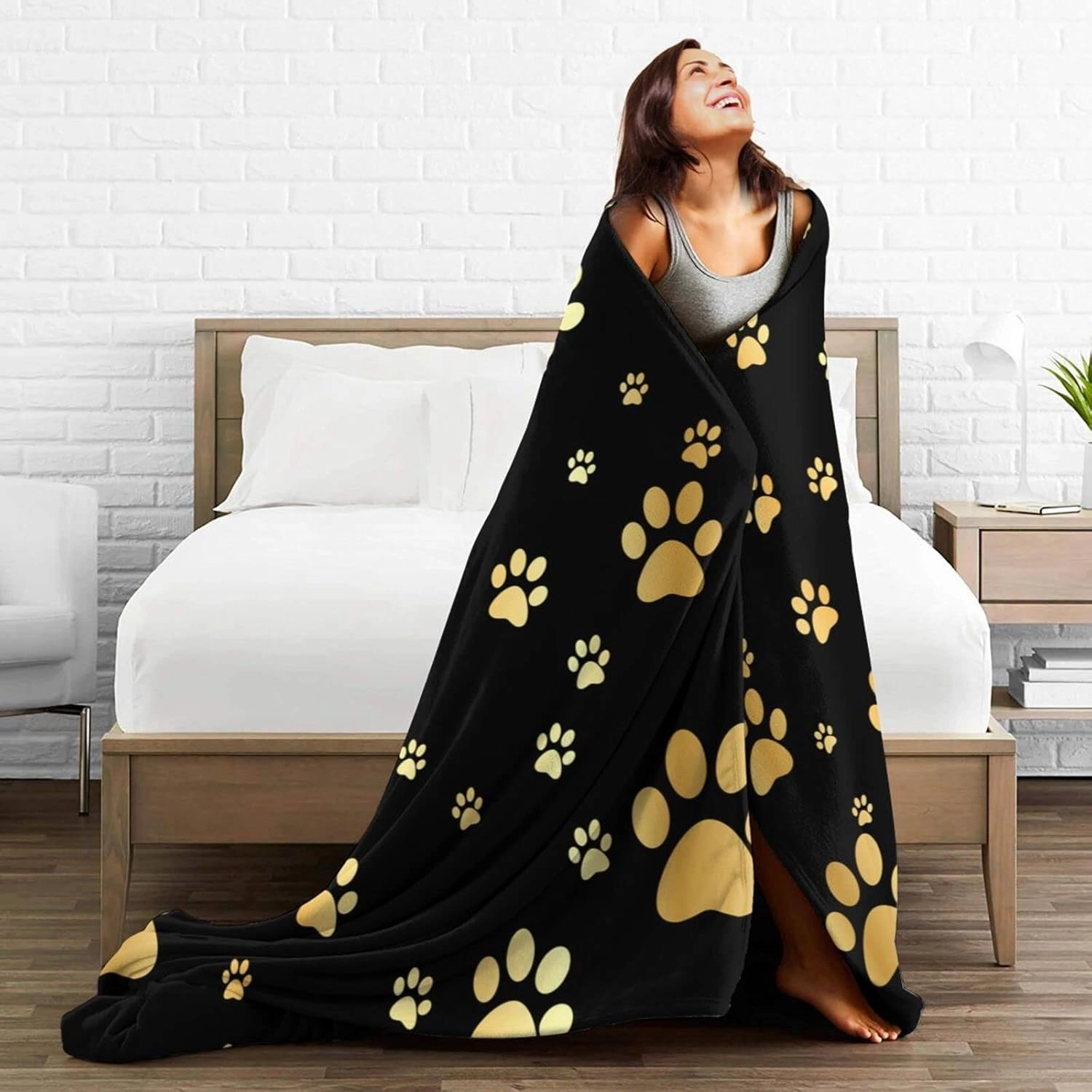 Perinsto Cute Dog Paws Prints Throw Blanket Ultra Soft Warm All Season Golden Animal Footprints Decorative Fleece Blankets for Bed Chair Car Sofa Couch Bedroom 60"X50"