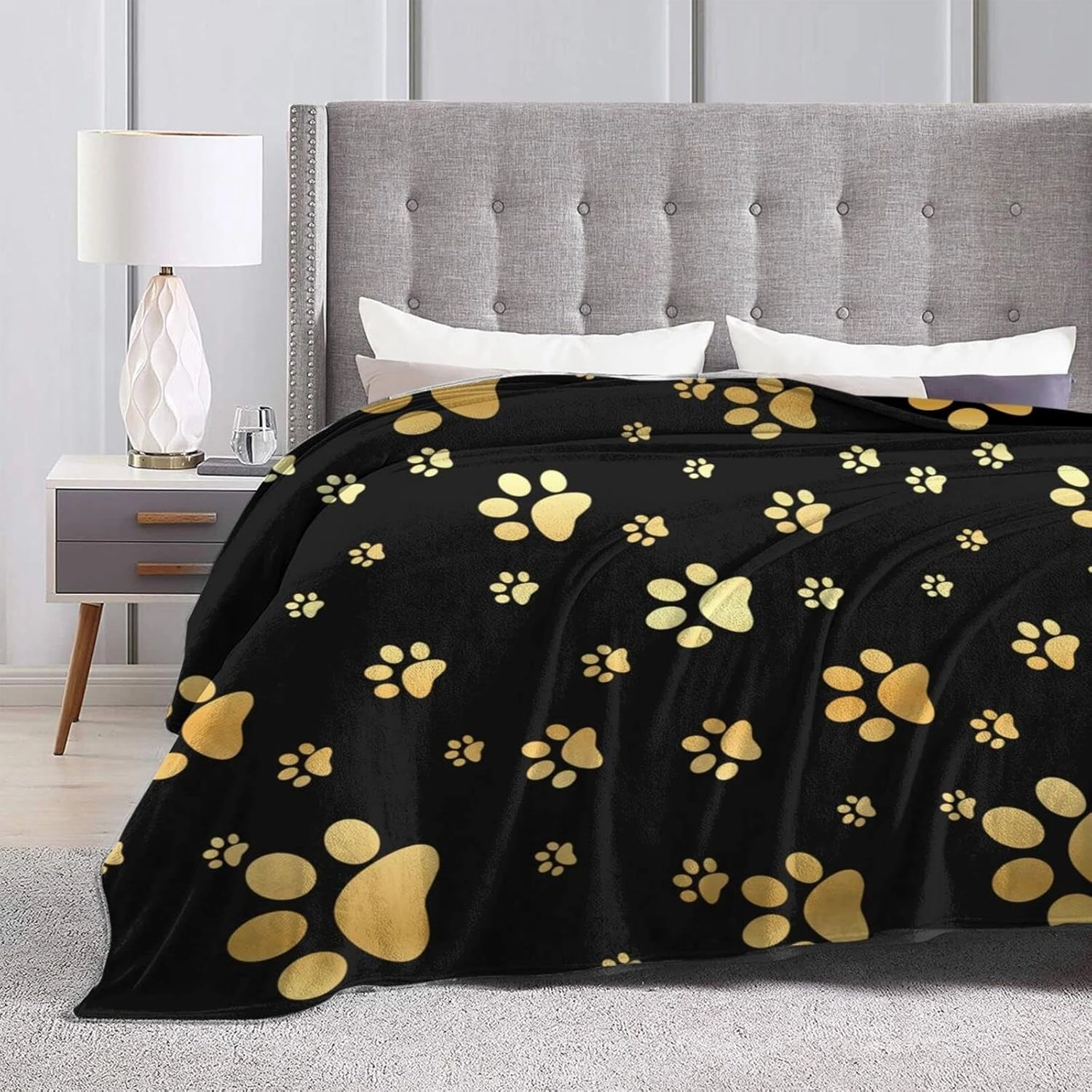 Perinsto Cute Dog Paws Prints Throw Blanket Ultra Soft Warm All Season Golden Animal Footprints Decorative Fleece Blankets for Bed Chair Car Sofa Couch Bedroom 60"X50"