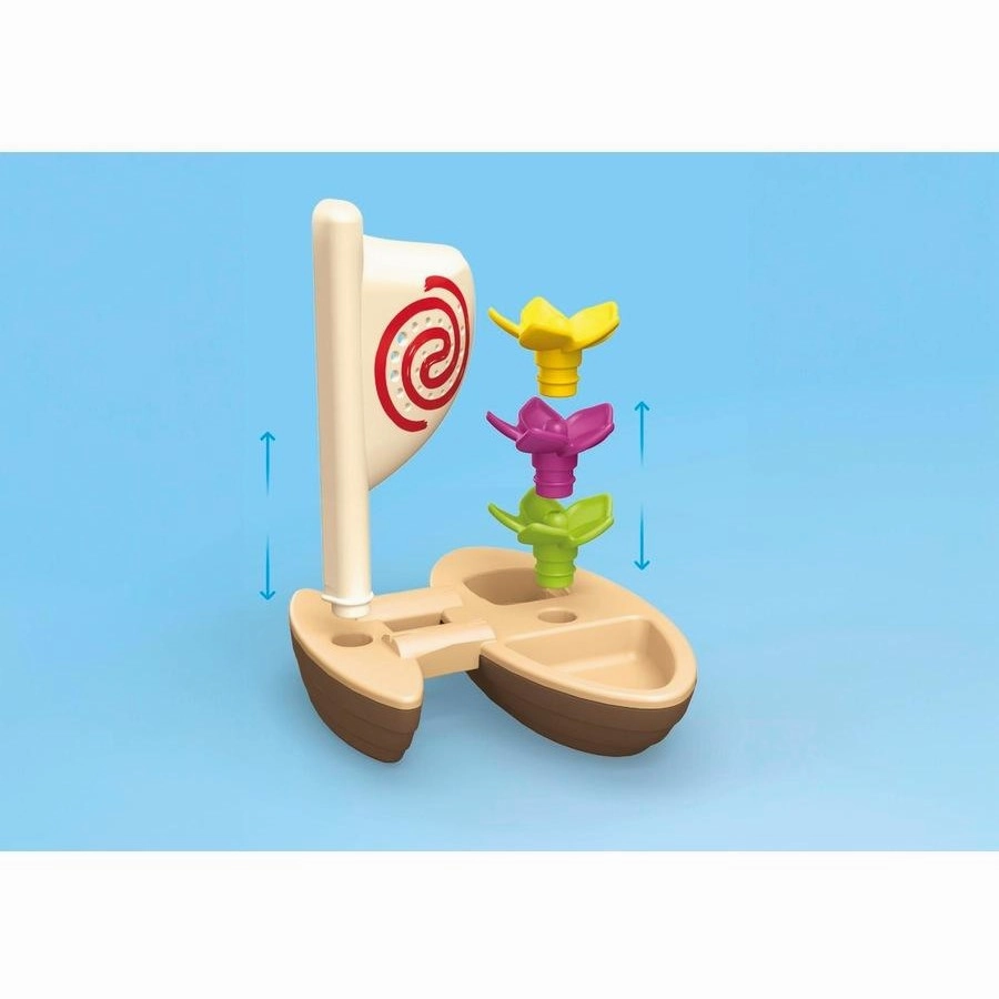 Playmobil Junior Disney - Moana's Sail Boat