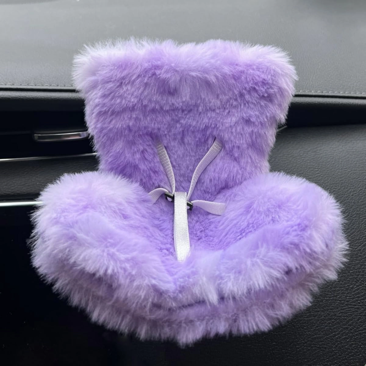 Soft Furry Car Seat Suitable for 17 cm Dolls,with Car Air Vent Clip and Desktop Stand,Cute and Practical Ornament for 17 cm Dolls Fans and Doll Collectors,Puple