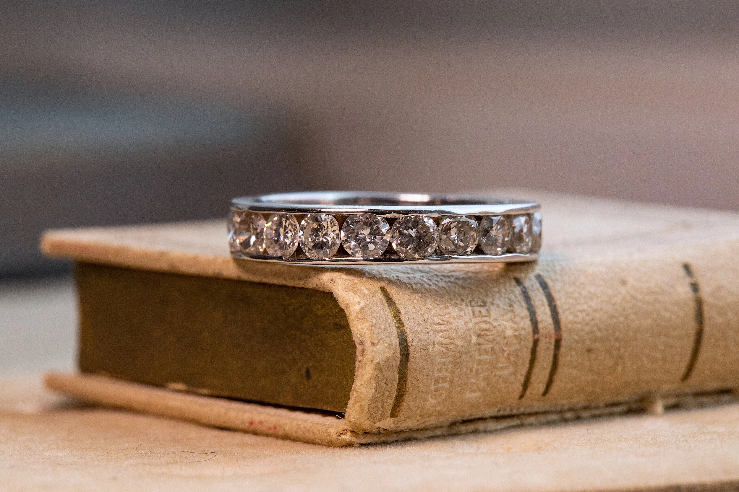Vintage 14k White Gold 2.20 CTW Warm Diamond Eternity Band
