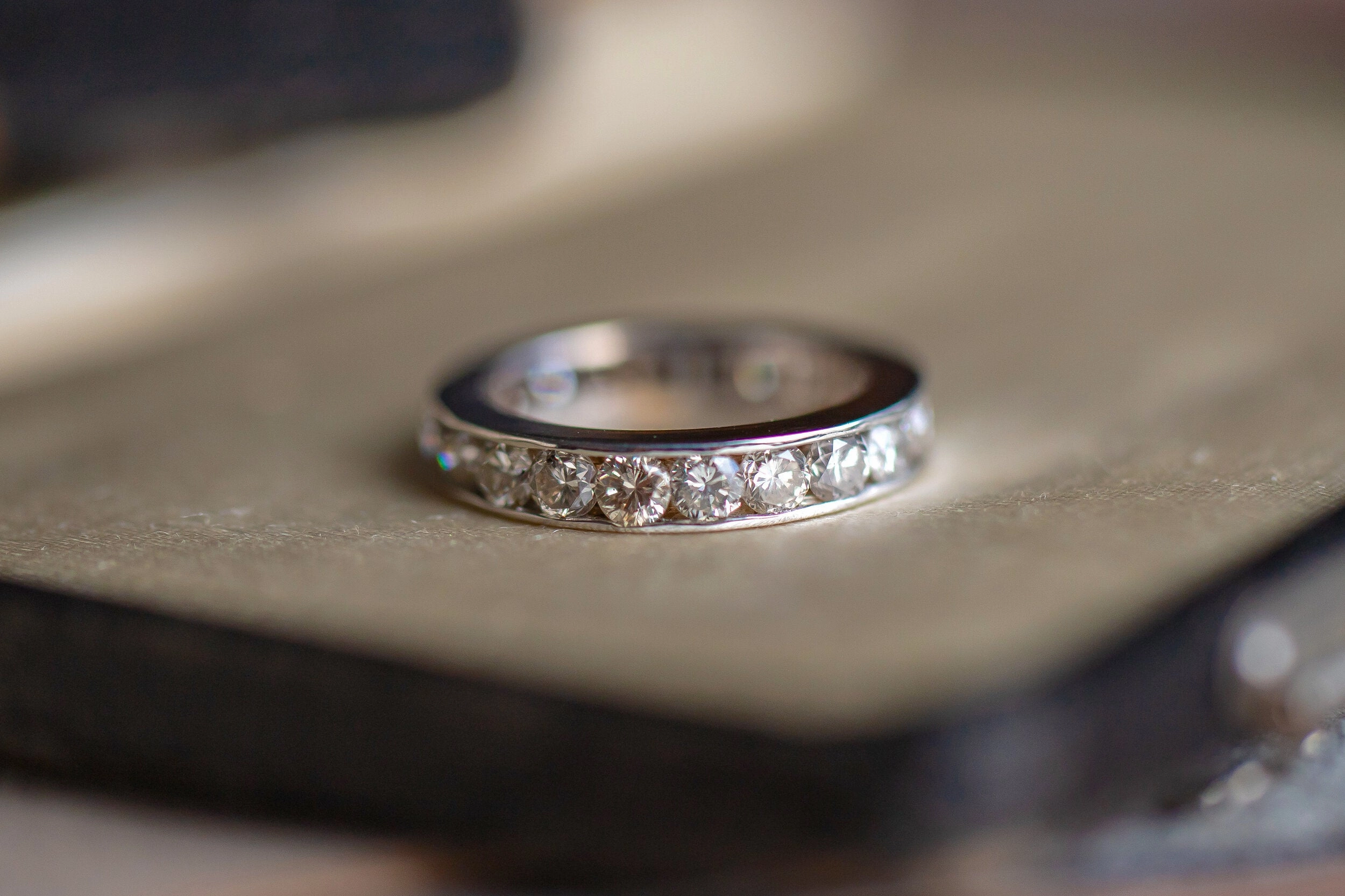 Vintage 14k White Gold 2.20 CTW Warm Diamond Eternity Band