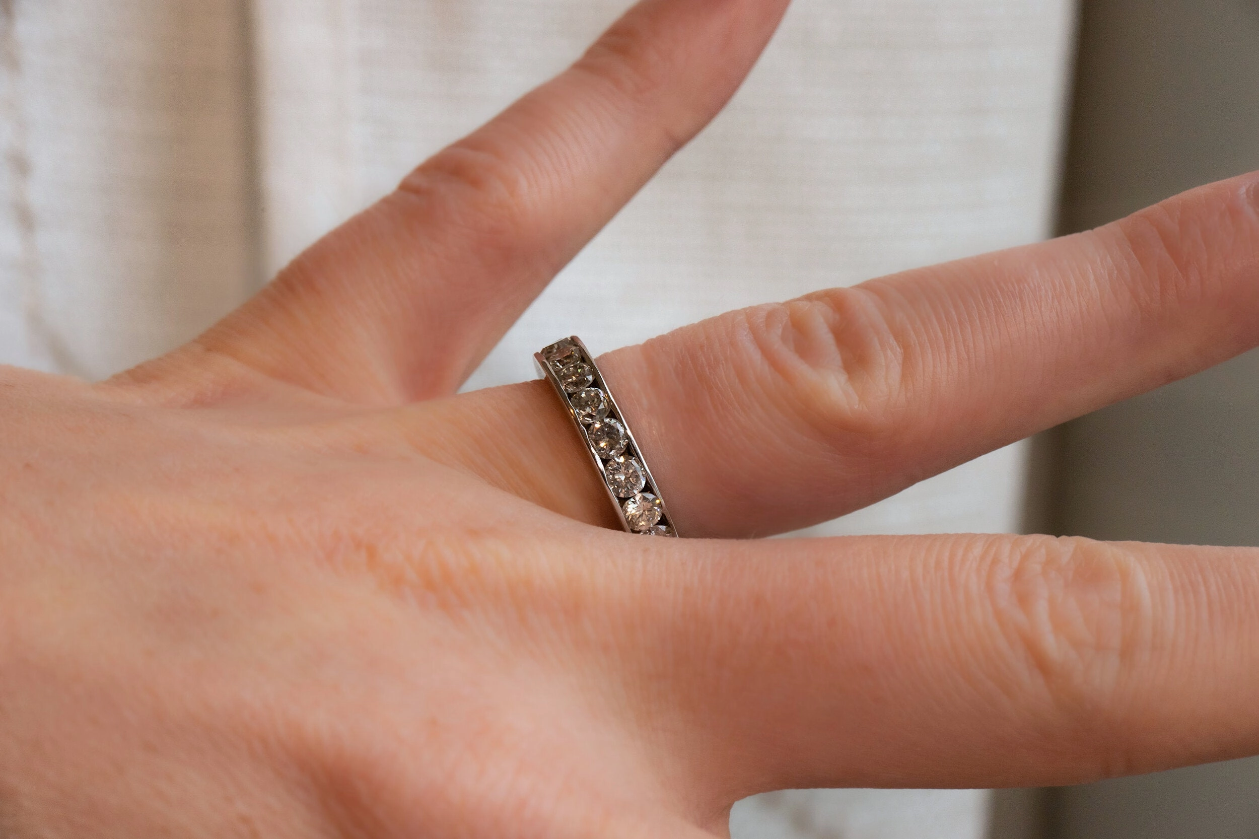 Vintage 14k White Gold 2.20 CTW Warm Diamond Eternity Band