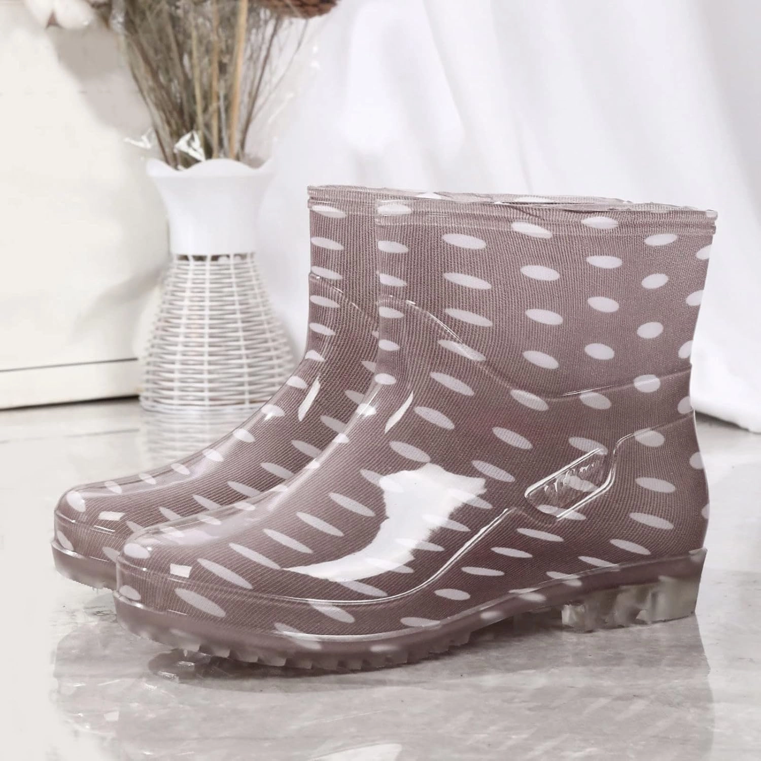 Women's Short Rain Boots Waterproof Slip On Ankle Chelsea Booties Cute Printed Rubber Outdoor Garden Shoes Rain Shoes