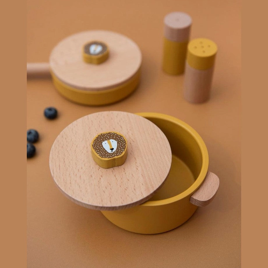 Wooden cooking set - Mr. Lion
